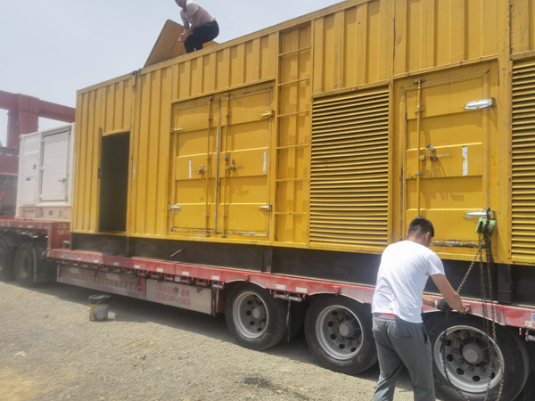 渝北发电机出租100KW发电机需要什么规格的电缆线?
